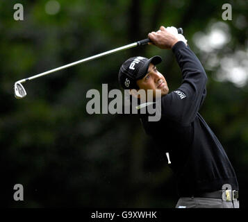 Golf - BMW Championship - troisième tour - Wentworth Golf club - Virginia Water.Shiv Kapur en Inde lors du troisième tour du championnat BMW au club de golf de Wentworth, Virginia Water, Surrey. Banque D'Images