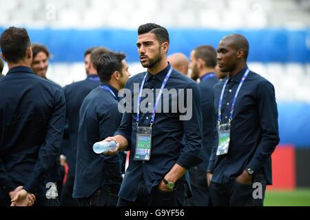 Bordeaux, France. 07 juillet, 2016. @016 championnat d'Europe de football. Match de finale. L'Allemagne et l'Italie. Graziano Pelle (ita) comme l'Italie, inspecte l'avant-match de pas Bordeax : Action Crédit Plus Sport/Alamy Live News Banque D'Images