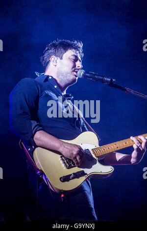 Milano, Italie. 4 juillet 2016. Mumford & Sons effectue vivent à assago arène d'été à Milan, Italie, le 04 juillet 2016 Crédit : mairo cinquetti/Alamy live news Banque D'Images