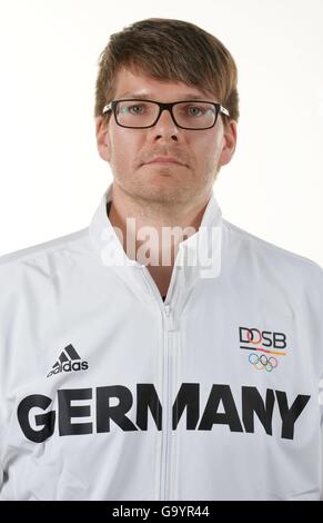 Hanovre, Allemagne. Le 04 juillet, 2016. Christoph Bilke pose à un photocall lors des préparatifs pour les Jeux Olympiques de Rio au Emmich Cambrai Barracks à Hanovre, Allemagne. Le 04 juillet 2016. Crédit photo : Frank Mai/ photo alliance. Dans le monde d'utilisation | © dpa/Alamy Live News Banque D'Images