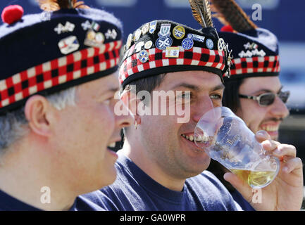 L'Ecosse - Football Fans - Torshavn Banque D'Images