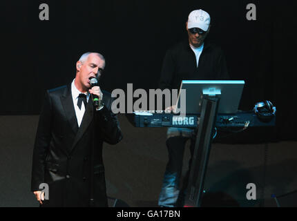 Pet Shop Boys effectuer à BBC Radio Theatre - Londres Banque D'Images