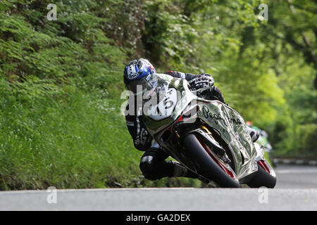 David Johnson l'équitation norton sg5 superbike au cours de la pratique pour le superbike 2016 tt de l'île de Man Banque D'Images