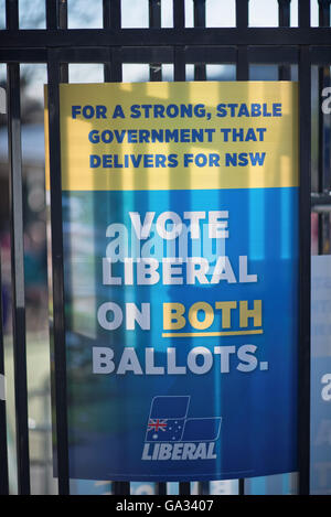 Sydney, Australie. 07 juillet, 2016. Marathon de l'Australie campagne électorale fédérale a pris fin le 2 juillet 2016 avec l'élection fédérale le jour du scrutin. Les Australiens sont prévus pour revenir le gouvernement de coalition et le premier ministre Malcolm Turnbull. Credit : Hugh Peterswald/Pacific Press/Alamy Live News Banque D'Images