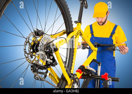 Redressage mécanicien Vélo guidon sur vtt Banque D'Images