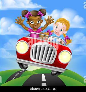Les filles de dessin animé, l'un noir un blanc, s'amusant conduite rapide dans une voiture sur un road trip Banque D'Images