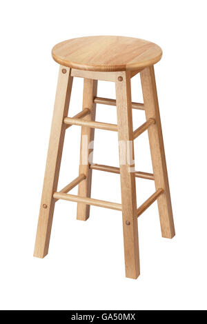 Tabouret de bar en bois isolé sur fond blanc. Banque D'Images