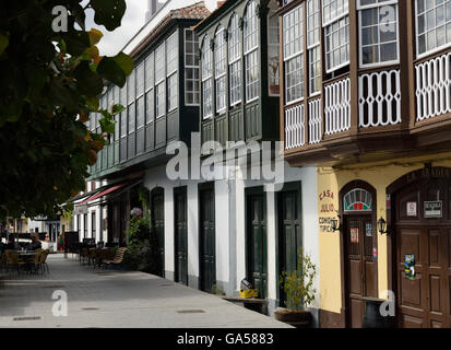 Un balcon typique de Santa Cruz de La Palma Canaries Espagne UE Banque D'Images