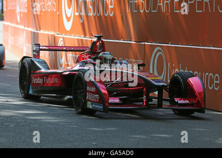 Londres, Royaume-Uni. 2 juillet, 2016. Ronde 9 2016 FIA Formula E London ePRIX, Battersea Park, Londres, Royaume-Uni, le 2 juillet 2016 Crédit : Simon Balson/Alamy Live News Banque D'Images