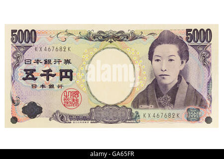 Cinq mille yens japonais billet sur un fond blanc Banque D'Images