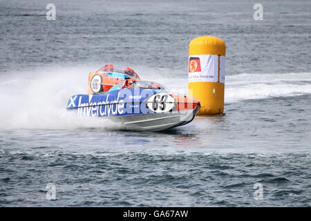 L'esprit de l'équipe de Inverclyde au cours de la Scottish premier Grand Prix de la mer, tenue à Greenock sur le Firth of Clyde. Banque D'Images