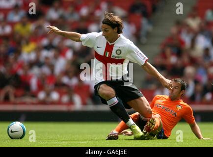 Soccer - Unis tasse - Inter Milan V Valence - Emirates Stadium Banque D'Images