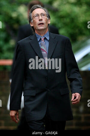 Chris Langham, comédien et écrivain, arrive à Maidstone Crown court, dans le Kent. Banque D'Images