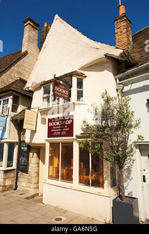 Une librairie qui commerce en deuxième main et de Livres Anciens St Paul's Street Stamford Lincolnshire UK Banque D'Images