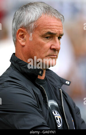 Football - amical - Newcastle United / Juventus - St James' Park. Claudio Ranieri, autocar Juventus Banque D'Images