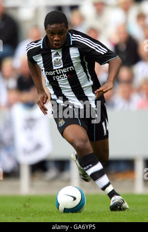 Football - amical - Newcastle United / Juventus - St James' Park. Charles n'Zogbia, Newcastle United Banque D'Images