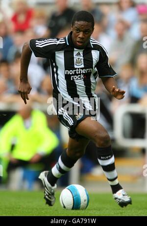 Football - amical - Newcastle United / Juventus - St James' Park. Charles n'Zogbia, Newcastle United Banque D'Images