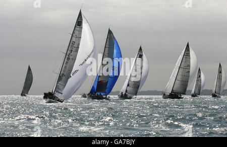 - Voile Skandia Cowes Week Regatta - Île de Wight Banque D'Images