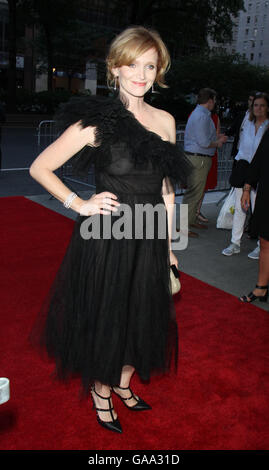 New York, USA. 4 Août, 2016. Anna Geisierova à Bleecker Street présente la première de singe anthropoïde à l'AMC Lincoln Square à New York. NY 04 août 2016. Credit : MediaPunch Inc/Alamy Live News Banque D'Images