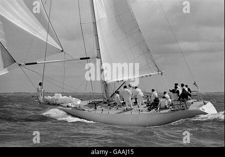 AJAXNETPHOTO.1979. SOLENT, en Angleterre. - ADMIRAL'S CUP - INSHORE RACE -BLIZZARD (GO), FRERS DESIGN. PHOTO:JONATHAN EASTLAND/AJAX REF:79 2013 Banque D'Images