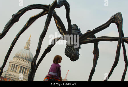 L'araignée géante à la Tate Banque D'Images