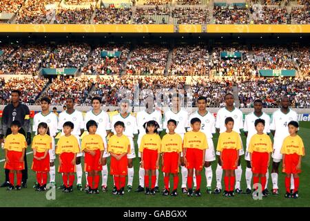 Football - Coupe du Monde FIFA 2002 - Groupe E - Cameroun / Arabie Saoudite Banque D'Images