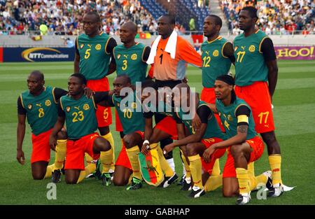 Football - Coupe du Monde FIFA 2002 - Groupe E - Cameroun / Arabie Saoudite Banque D'Images