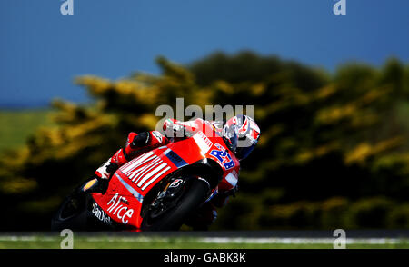 Motocyclisme - moto GP - Grand Prix d'Australie de GMC - essais - Phillip Island.Ducati Marlboro's Casey Stoner (AUS) Banque D'Images