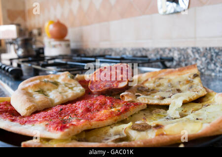 Assortiment de pizza maison rapide et facile Banque D'Images