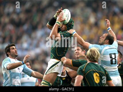 Rugby Union - IRB Rugby World Cup 2007 - semi final - Afrique du Sud / Argentine - Stade de France. Victor Matfield, d'Afrique du Sud, fait la queue Banque D'Images