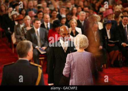 Investiture royale Banque D'Images