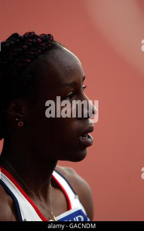 Athlétisme - épreuves du Commonwealth Aqua-Pura. Sabrina Scott après la finale du 100m féminin Banque D'Images