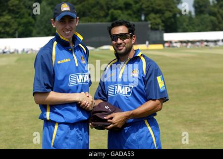 Cricket - Norwich Union League - Division deux - Surrey v Essex Banque D'Images