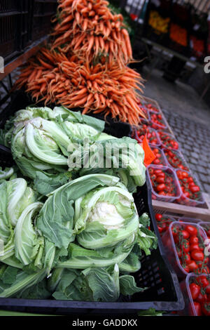 Photo générique d'un stand de fruits et légumes sur un marché agricole à Richmond, Surry PRESS ASSOCIATION photo. Date de la photo: Samedi 24 novembre 2007. Le crédit photo devrait se lire: Steve Parsons/PA Wire Banque D'Images