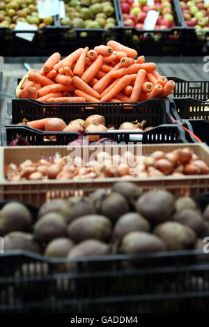 Photo générique d'un stand de fruits et légumes sur un marché agricole à Richmond, Surry PRESS ASSOCIATION photo. Date de la photo: Samedi 24 novembre 2007. Le crédit photo devrait se lire: Steve Parsons/PA Wire Banque D'Images