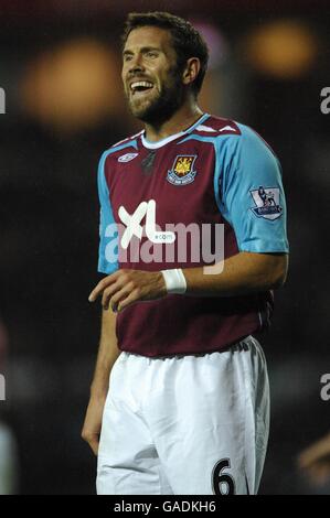 Football - Barclays Premier League - Derby County v West Ham United - Pride Park. Matthew Upson, West Ham United Banque D'Images