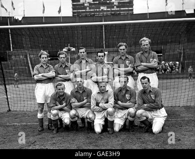 Soccer - Jeux Olympiques d'été 1948 - Troisième Place Play-off - Danemark / Grande-bretagne - Londres - Stade de Wembley Banque D'Images