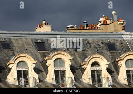 Stock de voyage en France. Une vue générale sur la place Vendôme, Paris, France. Banque D'Images