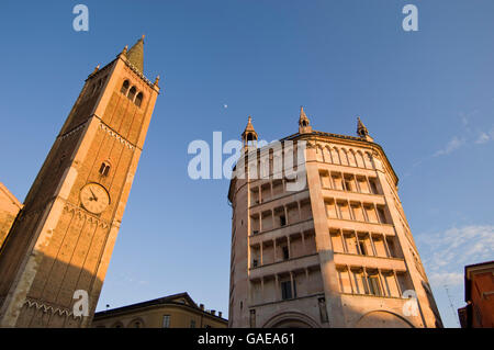 La Cathédrale de Duomo et baptistère, Parme, Emilie-Romagne, Italie, Europe Banque D'Images