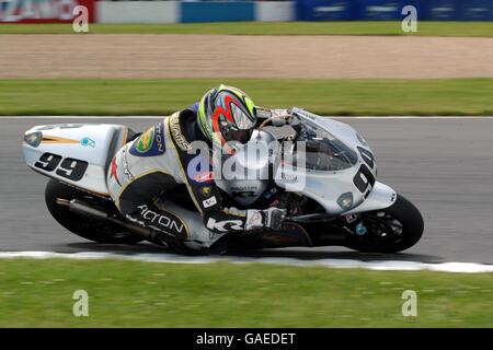 Motocyclisme - British Superbike - Grand Prix de Grande-Bretagne.Jeremy McWilliams lors des qualifications pour la course moto GP Banque D'Images