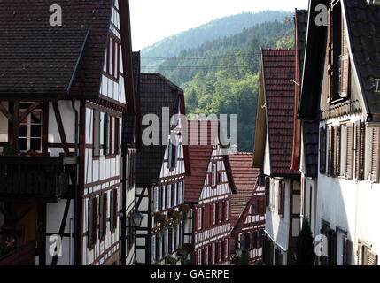 La vieille ville de la Forêt-Noire dans la Schiltach villige dans le sud de l'Allemagne en Europe. Banque D'Images