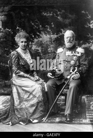 Ludwig III (Ludwig Leopold Joseph Maria Aloys Alfred), roi de Bavière, avec sa femme Archduchesse Marie Theresa d'Autriche-Este. Banque D'Images