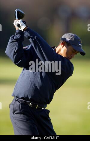 Golf - le 34e Ryder Cup matches - le Beffroi. Tiger Woods lors de la séance d'entraînement d'aujourd'hui Banque D'Images