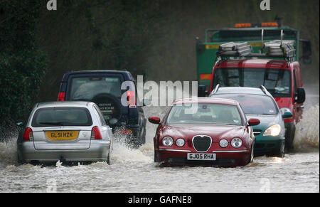 L'inondation continue au Royaume-Uni Banque D'Images