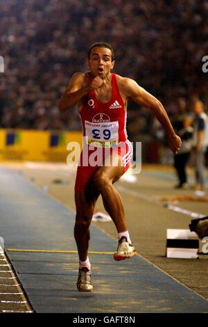 Athlétisme - Norwich Union Grand Prix britannique - Triple saut pour hommes. Charles Friedek d'Allemagne Banque D'Images