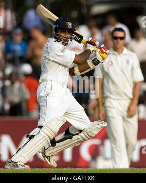 Cricket - deuxième test - troisième jour - Sri Lanka / Angleterre - terrain du club sportif cinghalais - Colombo.Mahela Jayawardene au Sri Lanka pendant le deuxième test au Scinghalais Sports Club Ground, Colombo, Sri Lanka. Banque D'Images