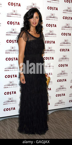 Polly Samson arrive pour les Costa Book Awards 2007 à l'hôtel Intercontinental de Londres. Banque D'Images