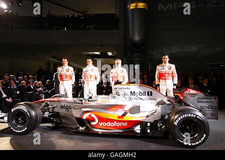 Course de Formule 1 - Mclaren Mercedes MP4-23 Lancement - Stuttgart Banque D'Images