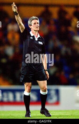 Soccer - Conférence nationale de la Ligue - Chester / Nuneaton Borough. Arbitre M Williams Banque D'Images