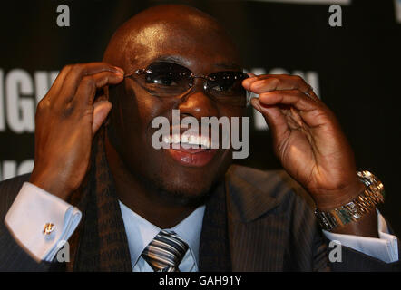 Boxe - Clinton Woods et Antonio Tarver - le Casino à l'Empire.Le boxeur américain Antonio Tarver lors d'une conférence de presse au Casino de l'Empire, Londres. Banque D'Images